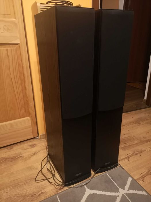 Kolumny podłogowe Magnat