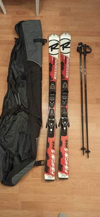 Narty z wyposażeniem