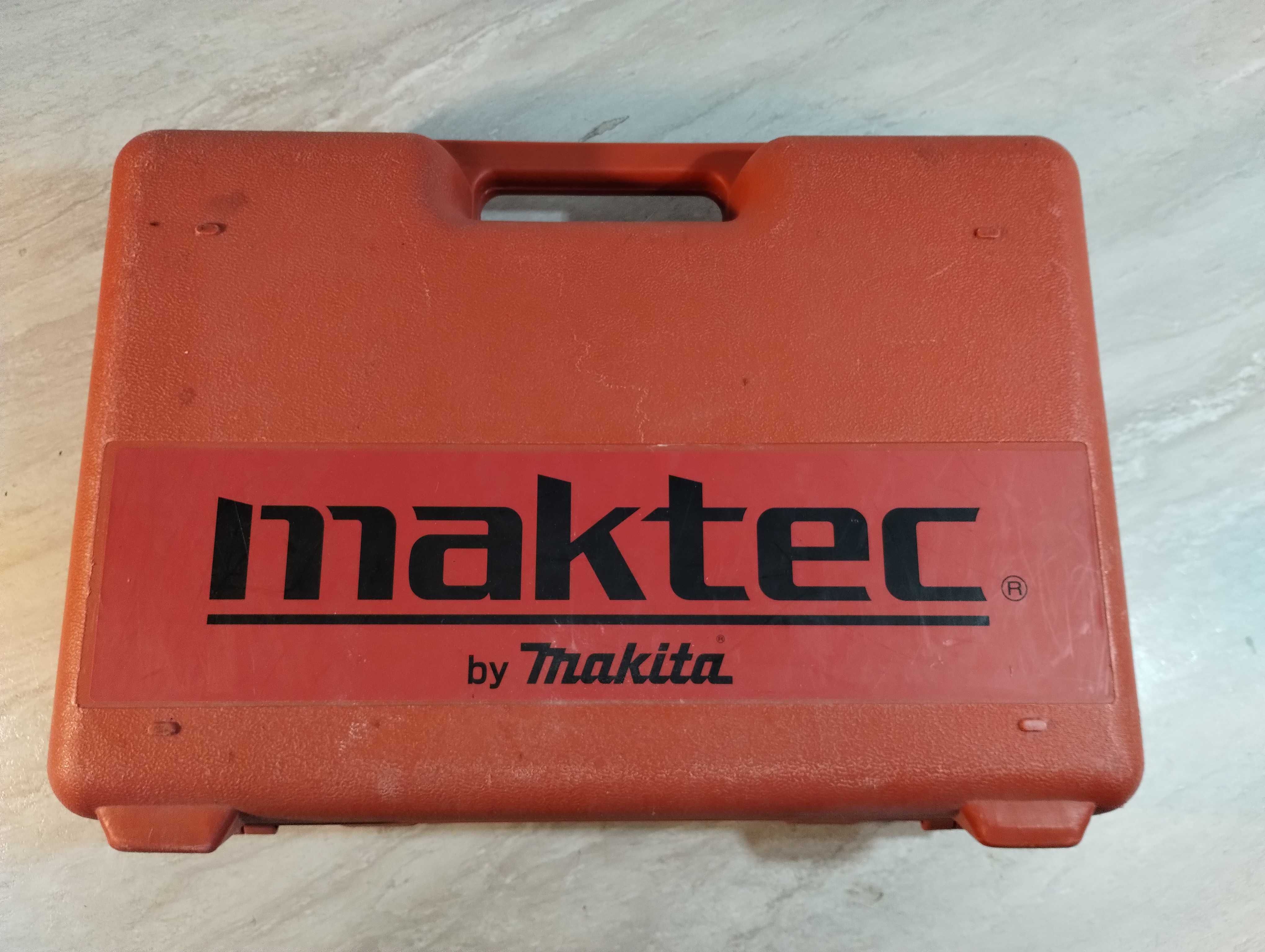 Maktec by Makita wkrętarka wiertarka MT062 + 2x aku, ładowarka walizka