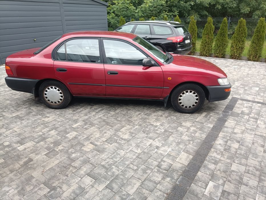 Toyota Corolla 1.3 XLI drugi właściciel