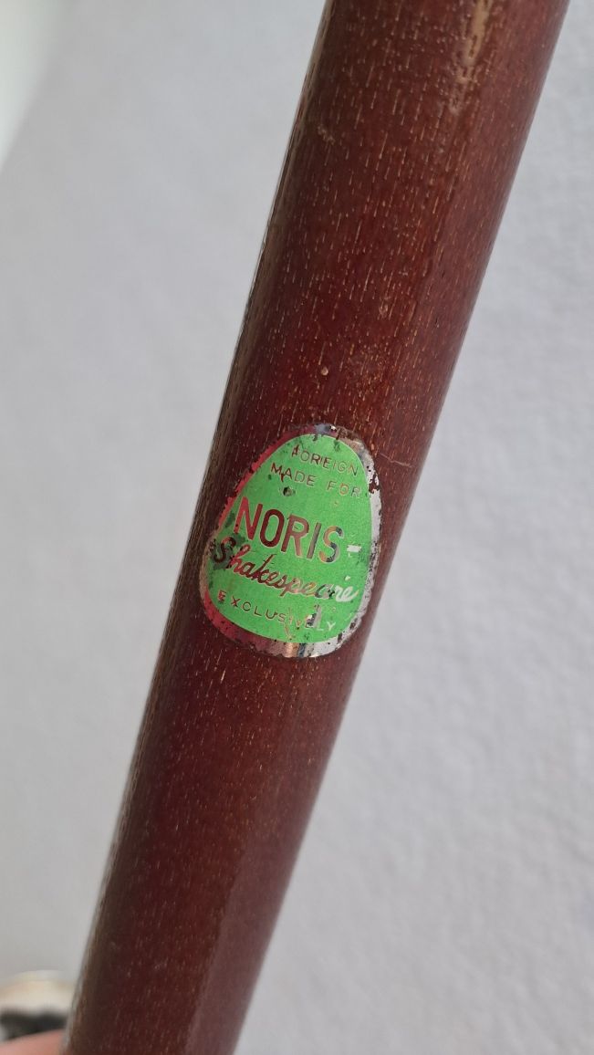 Wędka Retro z kołowrotkiem, ok. 5 m, korkowa rękojeść
