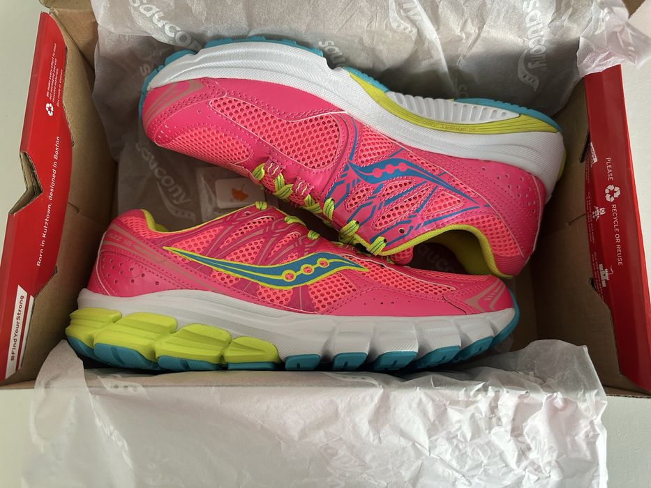 Sapatilhas SAUCONY Jazz 18 Progrid 8mm offset com caixa