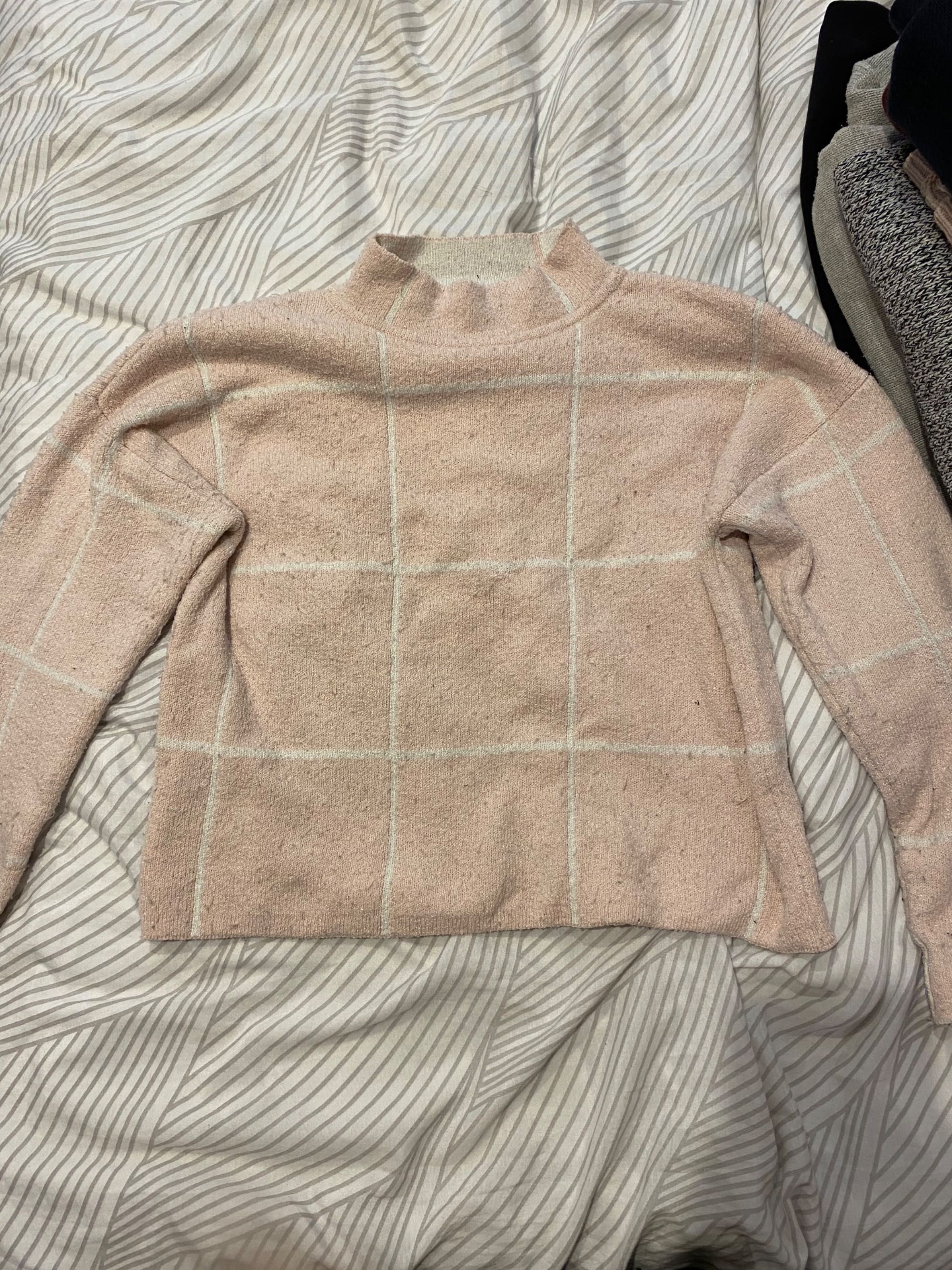 Różowy sweter Primark