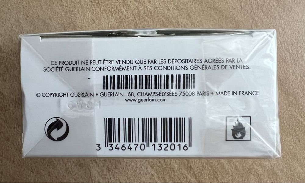 Guerlain La Petite Robe Noir