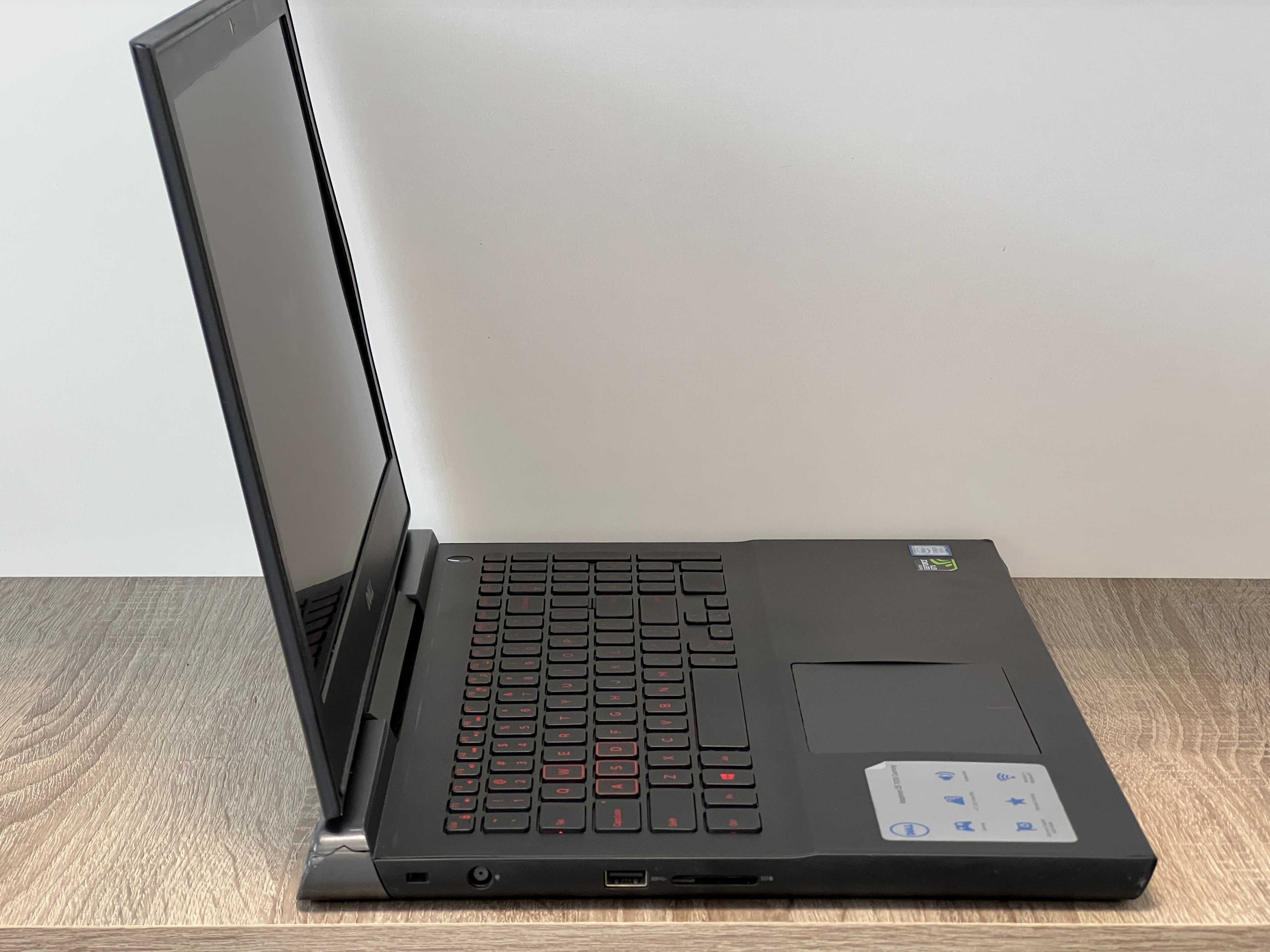 Dell Inspiron 7567 15"/i5-7300HQ/16GB/256SSD/GTX 1050Ti 4Gb Гарантія