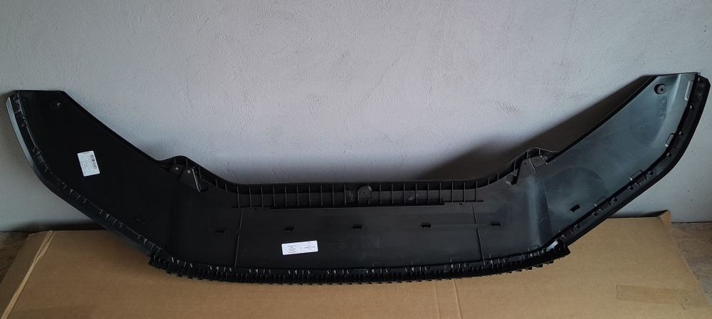 Спойлер бампера VW Passat B8 R-Line USA