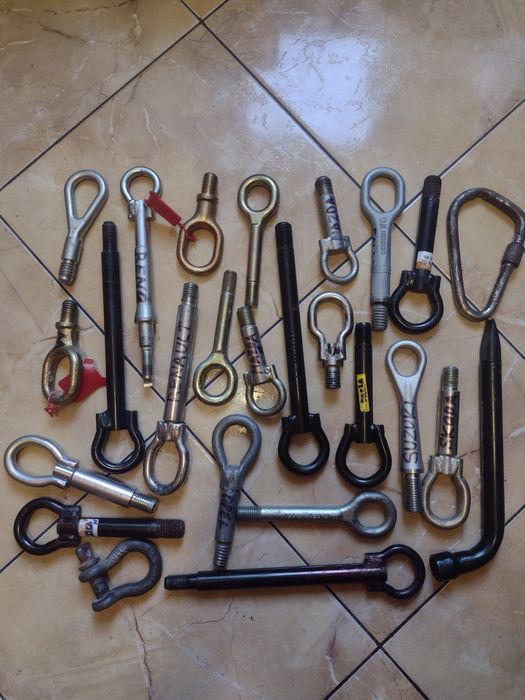 Продаються крюки до різних авто,від 400грн