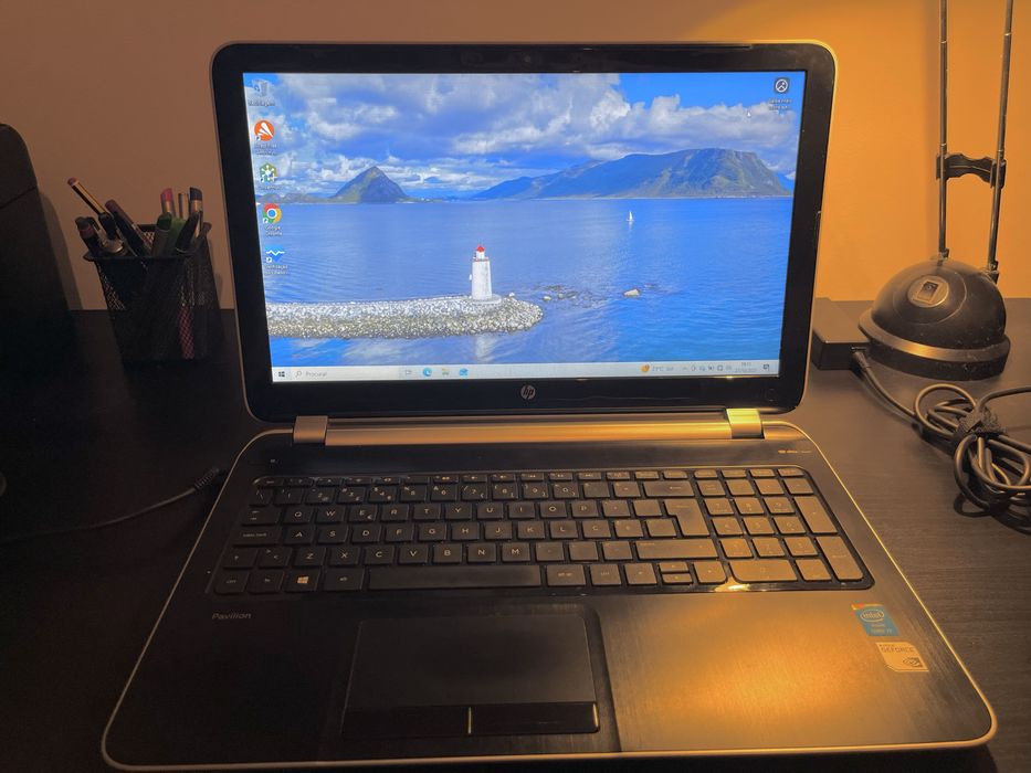Portátil Hp pavilion 15-n005sp +bolsa+ impressora