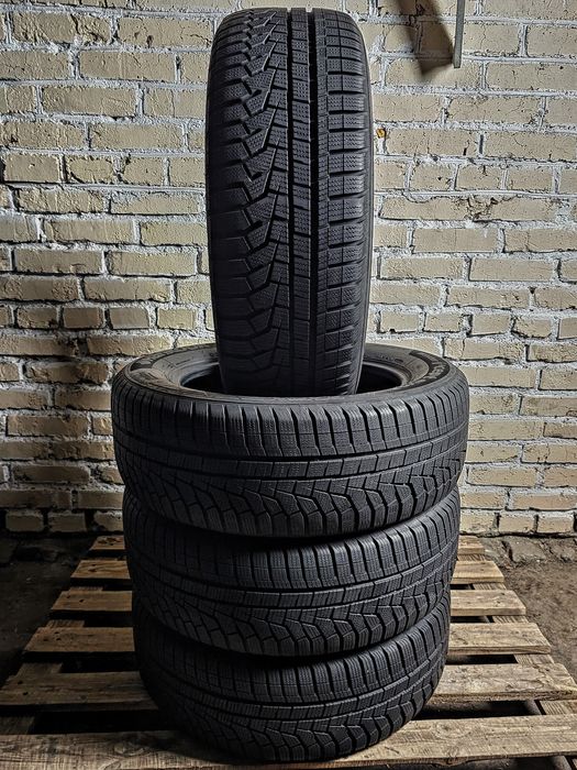 Зимові 225/60r17 Hankook | 2023 | 7.5mm | Hungary | Преміум шини/Ідеал
