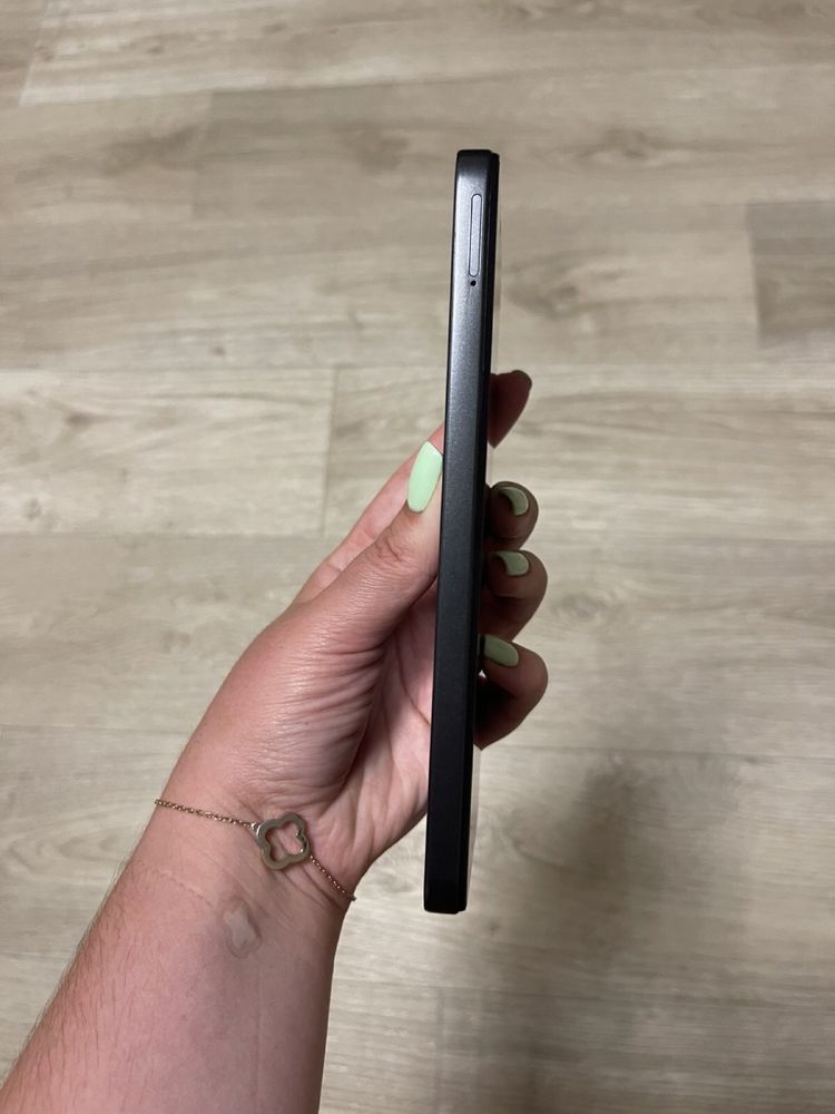 ZTI A35 Blads телефон