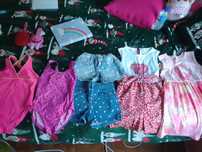 Roupa e calçado de menina tudo semi novo!