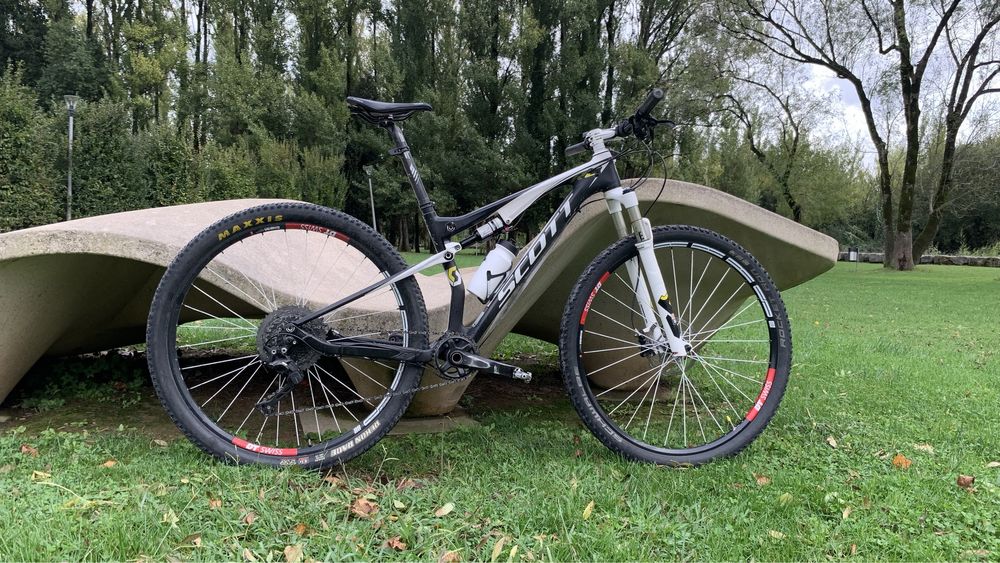 Scott Spark RC 29 Carbono