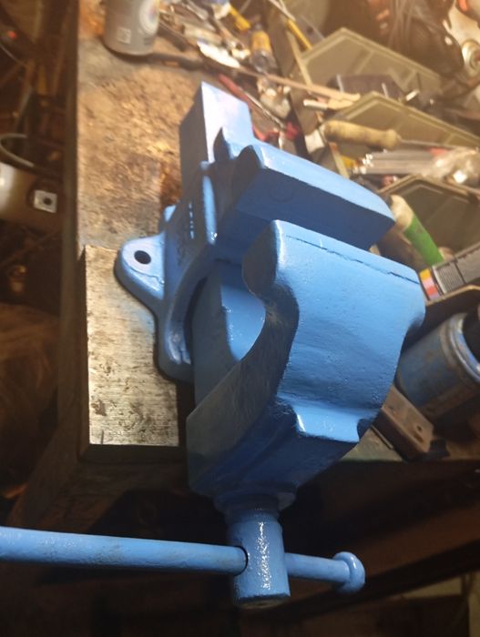 Torno grande  n4 em aço vazado reforçado