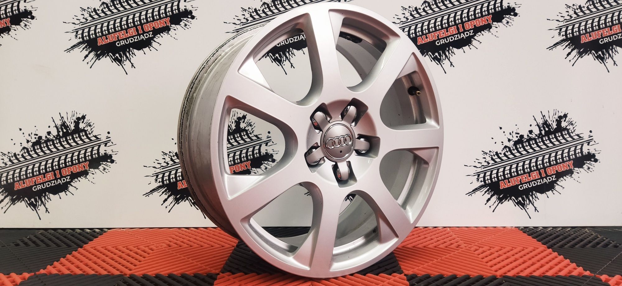 Alufelgi Audi OEM 17" 5x112 8Jx17H2 ET39