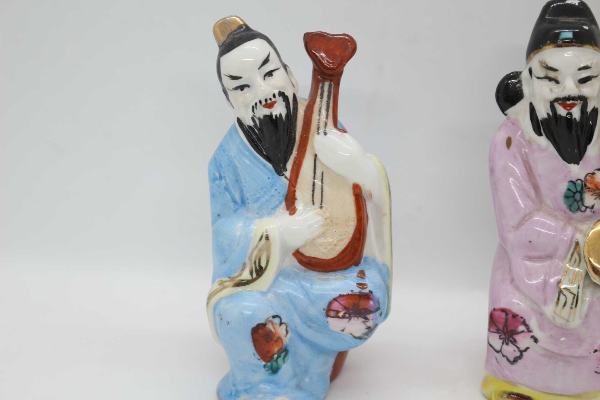 3 Figuras em Porcelana Chinesa Tocando Instrumentos Tradicionais XX