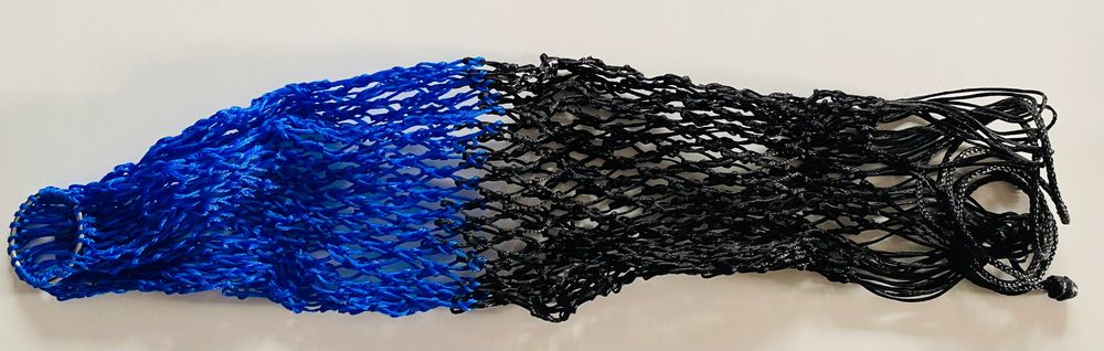 Siatka na siano dla konia koni 5cmx5cm - czarno-niebieska