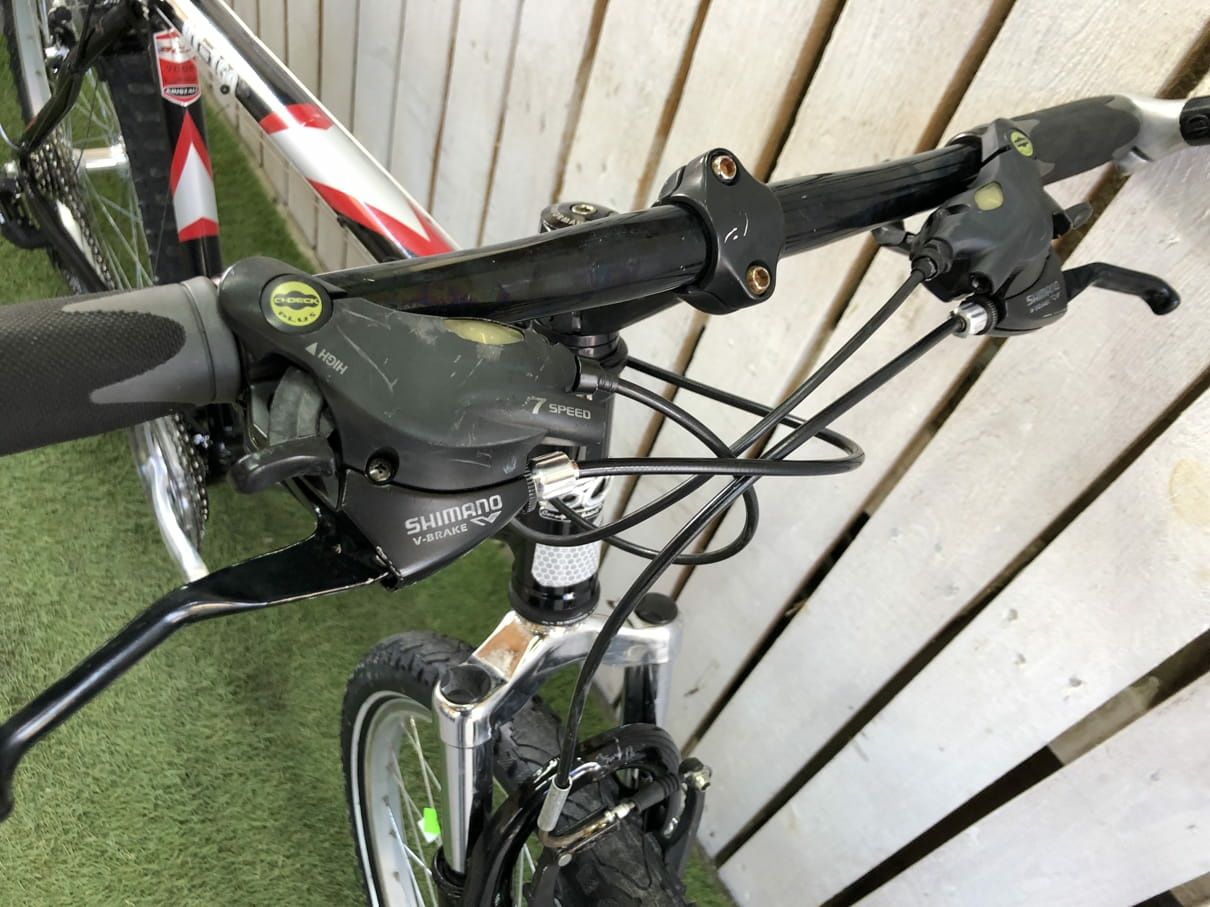 Алюмінієвий гірський велосипед бу з Європи BC AT-100 26 M25