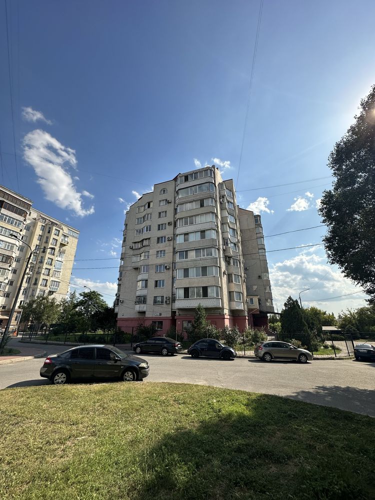 Квартира на Школьной 52, консьерж, терасса, паркоместа