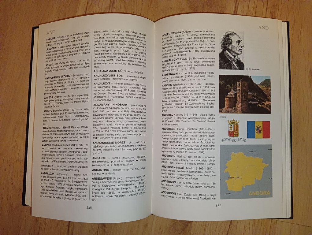 Popularna Encyklopedia Powszechna, 20 tomów