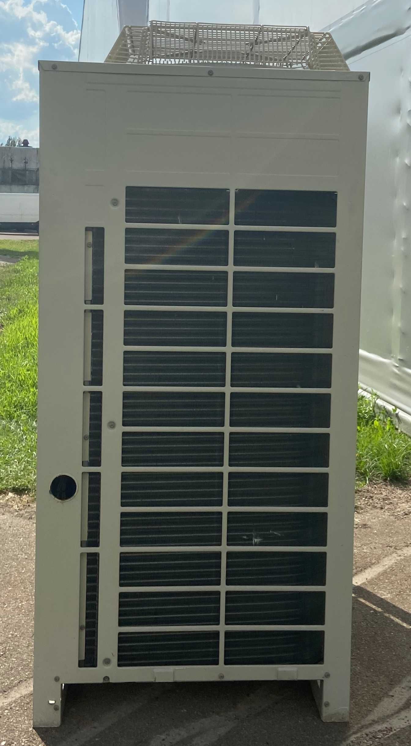 Наружный блок инверторный Daikin RXYQ18P тепловой насос (до 500м2)
