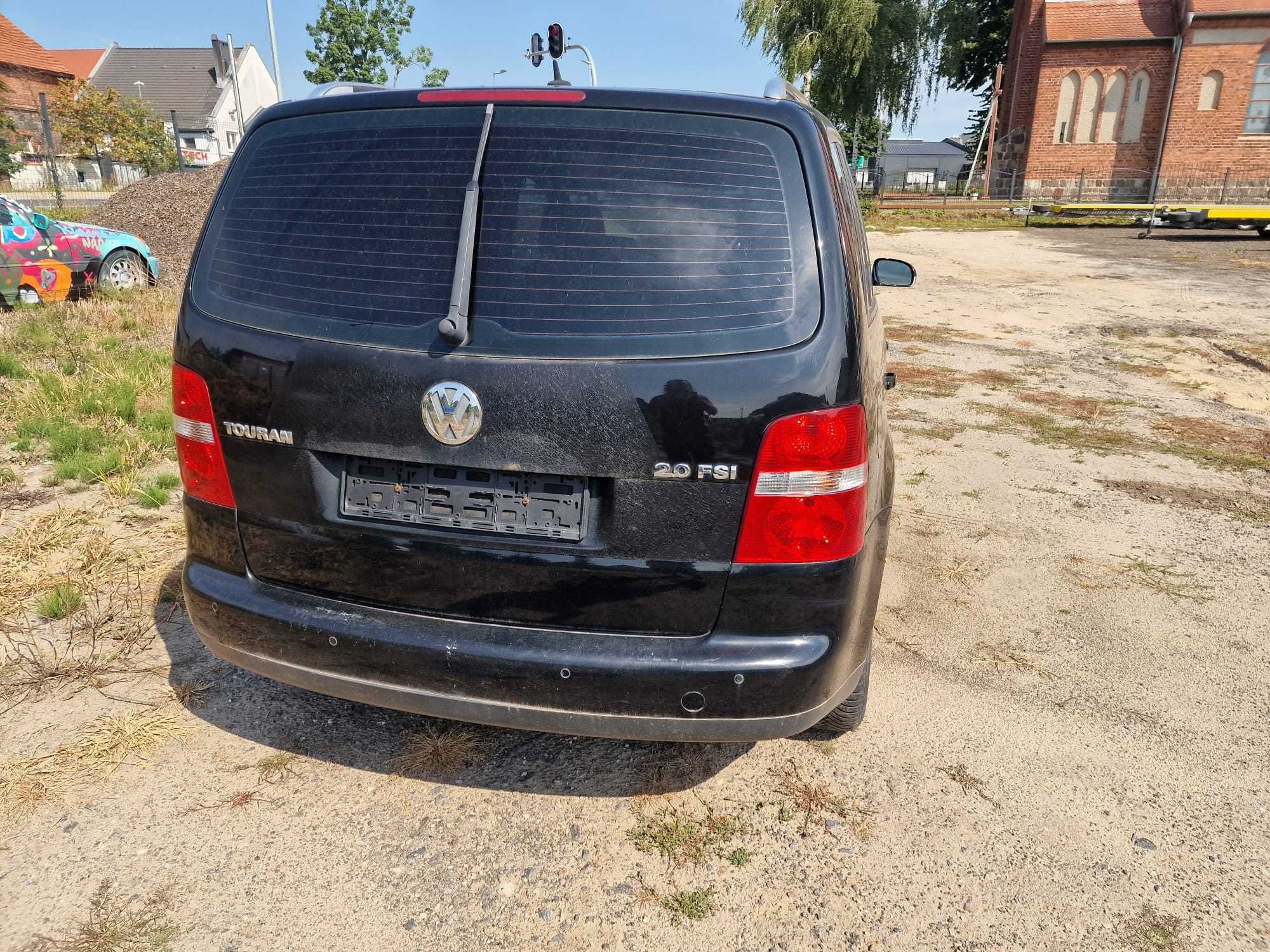 vw touran 2.0 fsi 150 km BLX LAK L041  GQL samochód na części