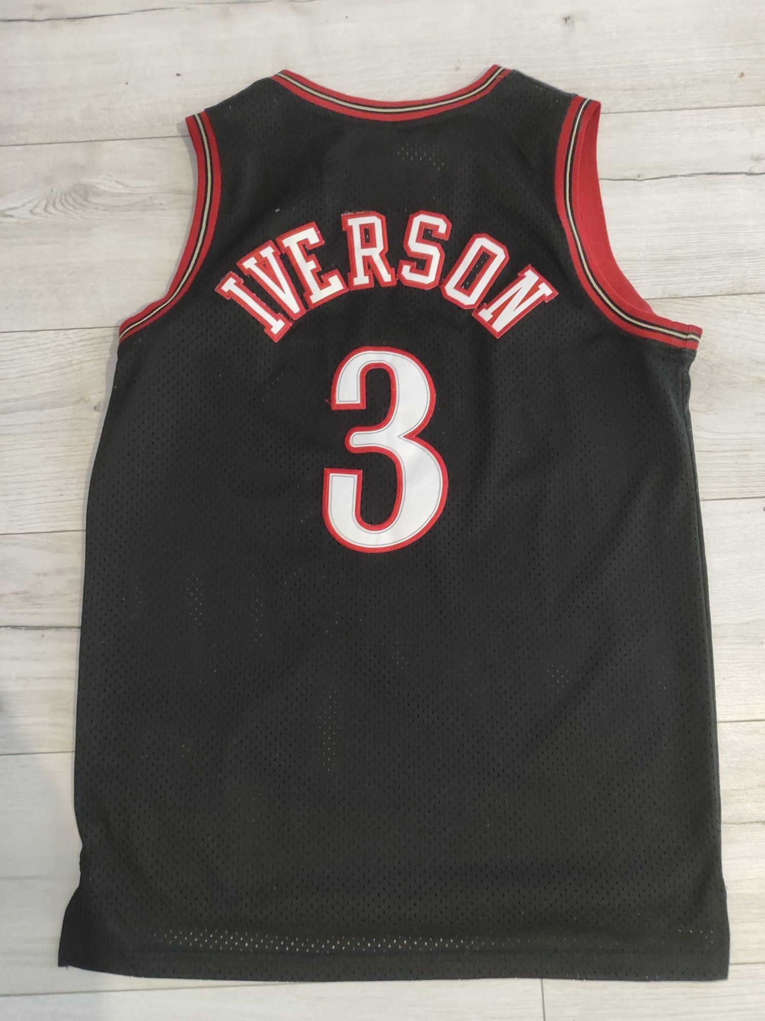 Mitchell & Ness Allen Iverson Sixers rozmiar L