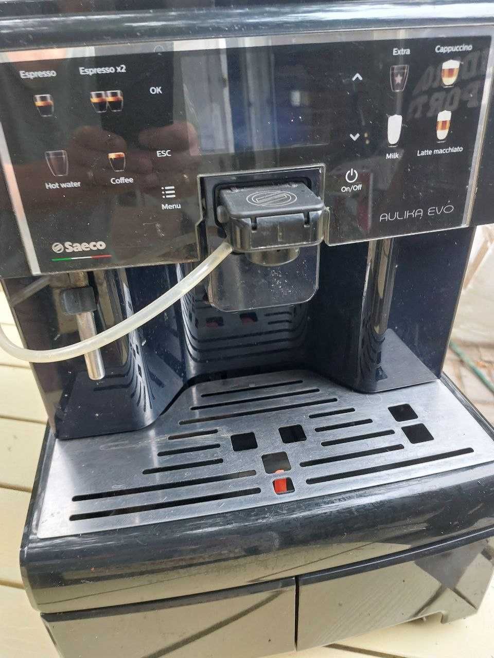 Продам кофе машину Saeco