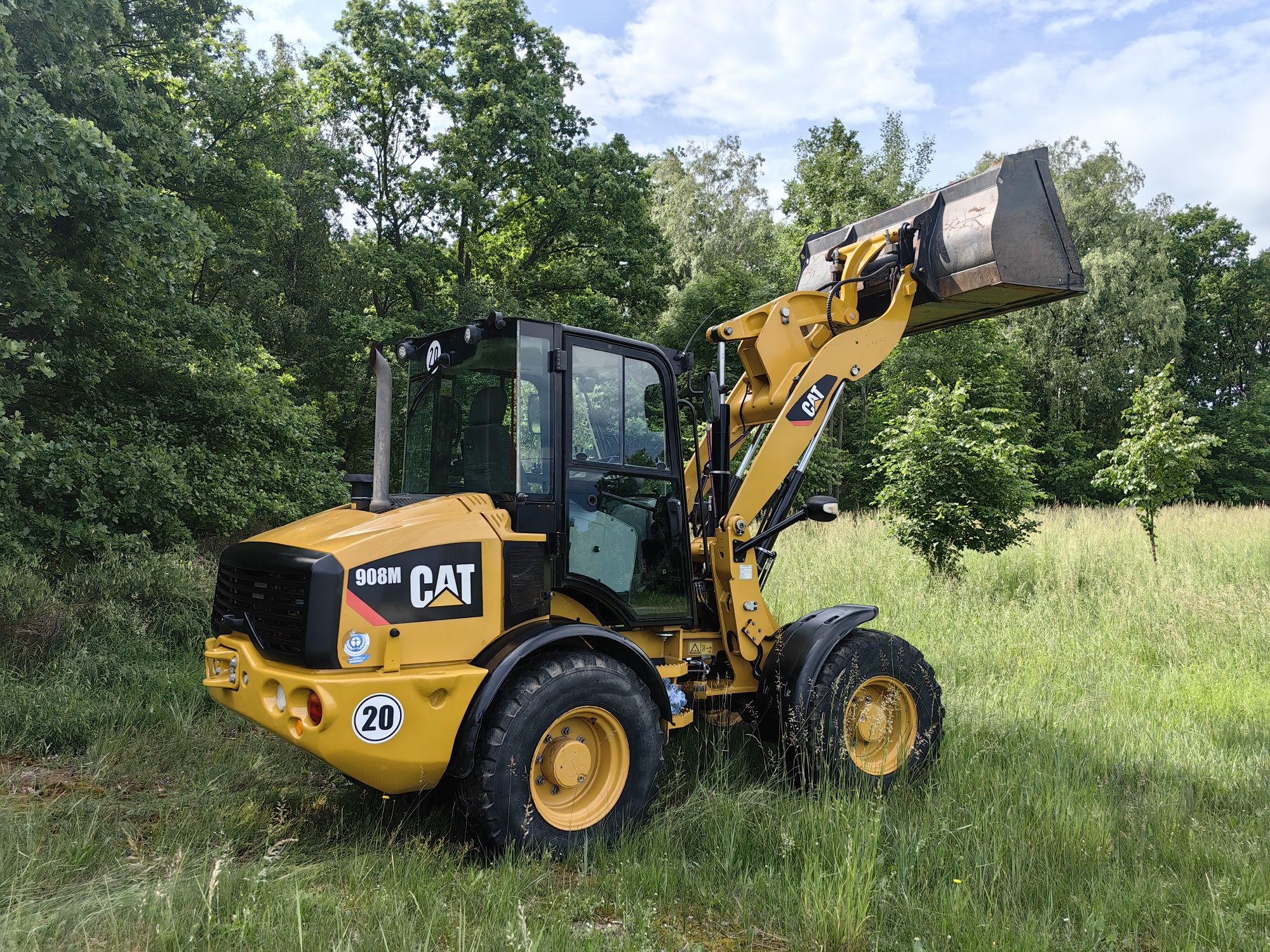Cat 908M super stan OKAZJA 2018r sprowadzona jak cat 907 906 volvo l30