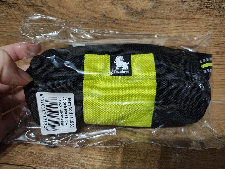 Nowa saszetka na przysmaki dla psa rozmiar S