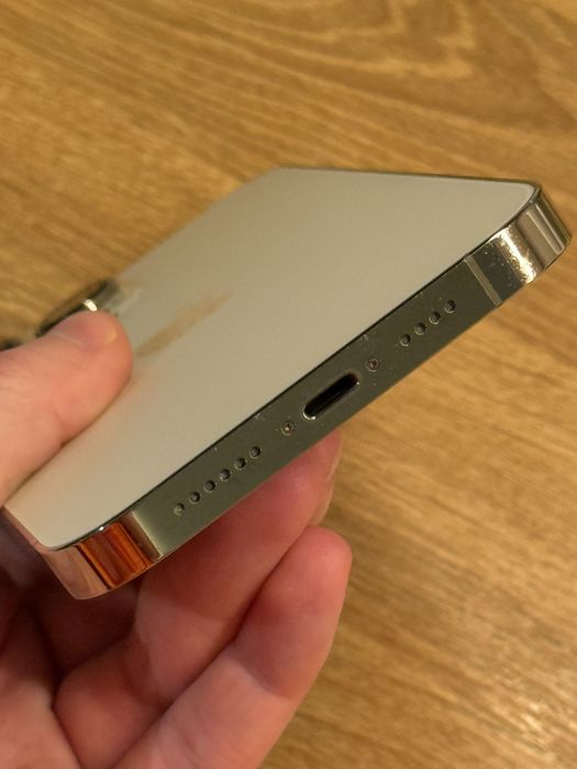 iPhone 14 pro max złoty gold