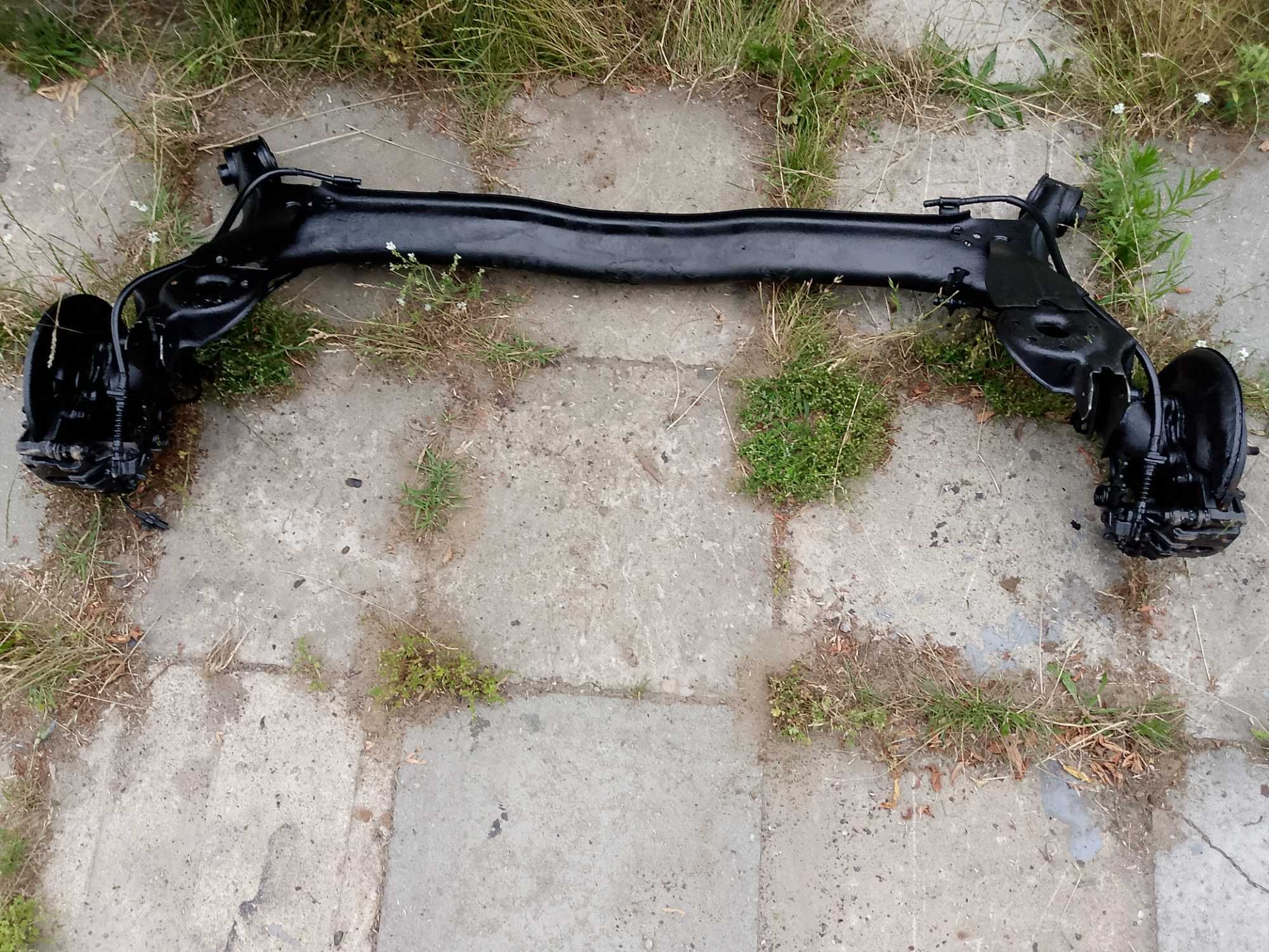 Honda Civic VIII ufo oś tył belka zawieszenie wysyłka