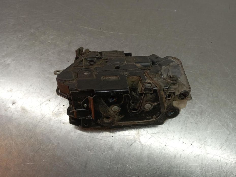 Fechadura / fecho porta trás direito SEAT Ibiza IV (6J5, 6P1)