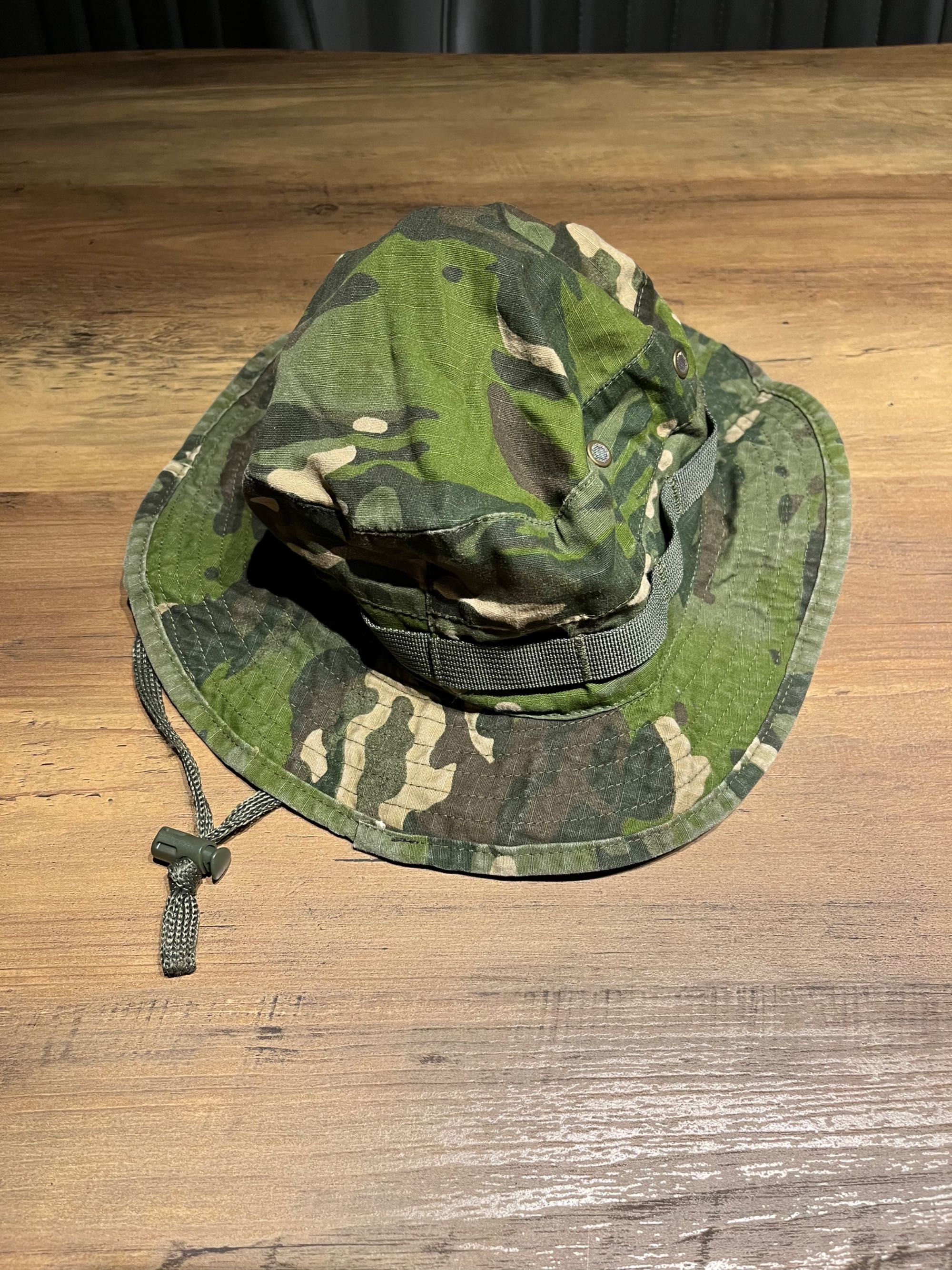 Airsoft Boné Condor e Bonnie invader multicam tropic