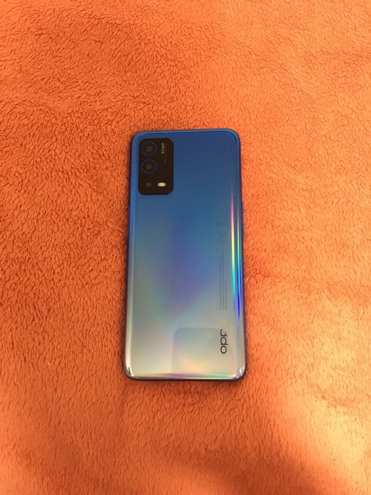 Телефон Oppo A 55