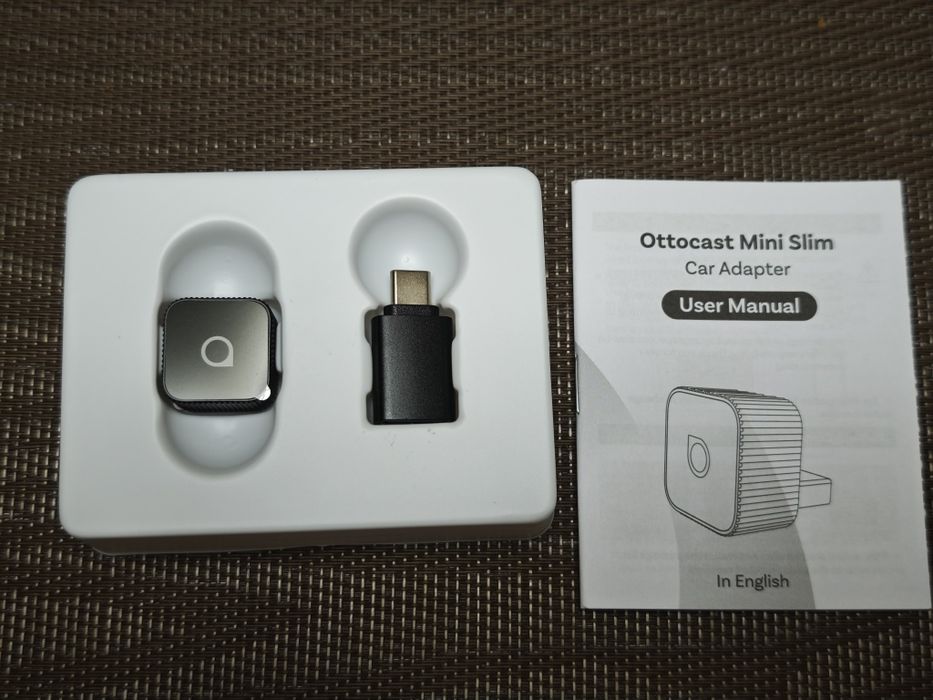 Беспроводной адаптер Otocast Mini Slim для CarPlay / Android Auto