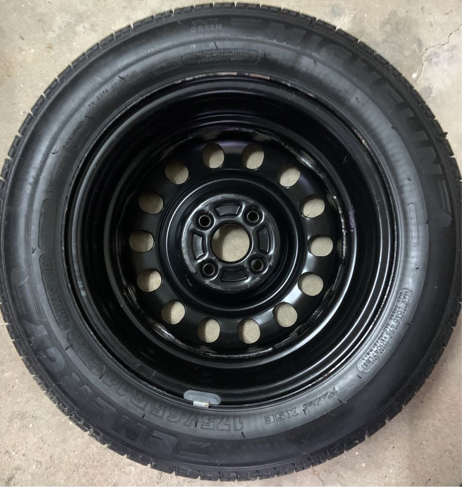 Jante de ferro 14 com pneu