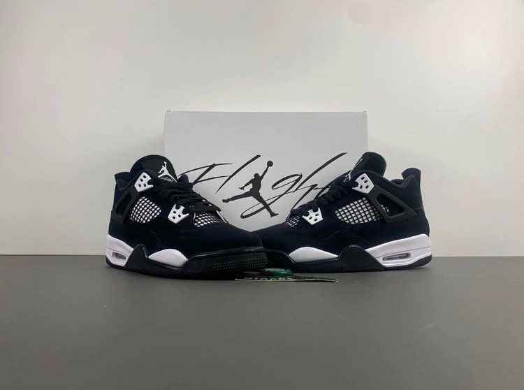 Buty Trampk Jordan 4 Retro White Thunder R.41