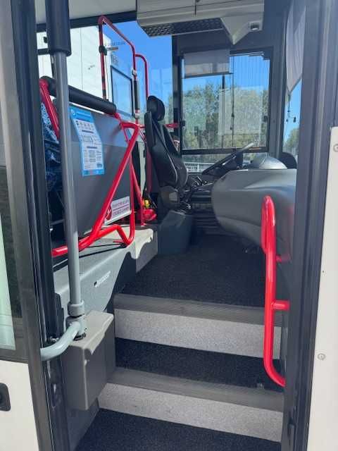 Sprzedam autobus MAN 60 miejsc siedzących + 12 stojących, bardzo dobry