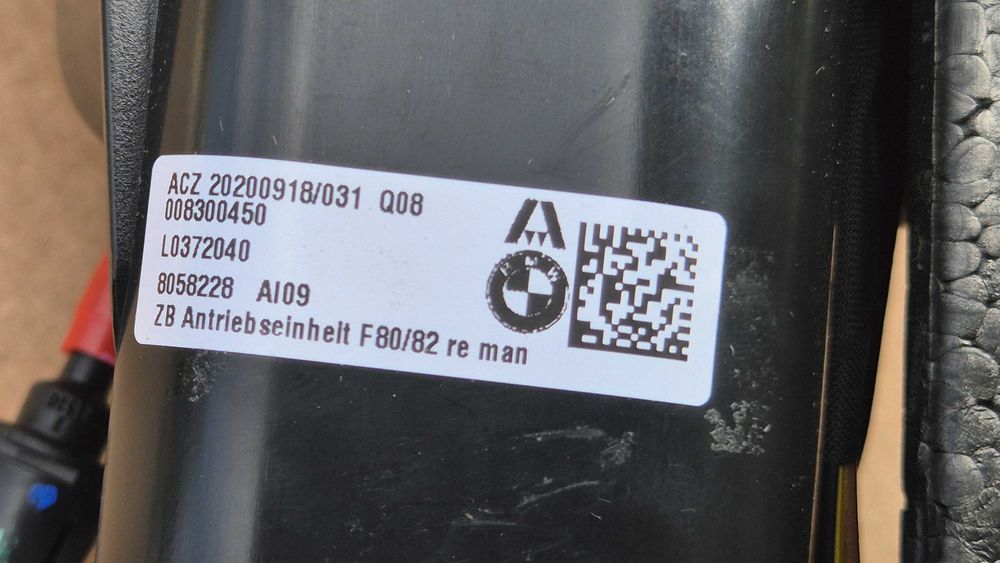 Pompa pompka fotela PRAWA Pasażera BMW M2 F87 M3 F80 M4 F82 OE NOWA !