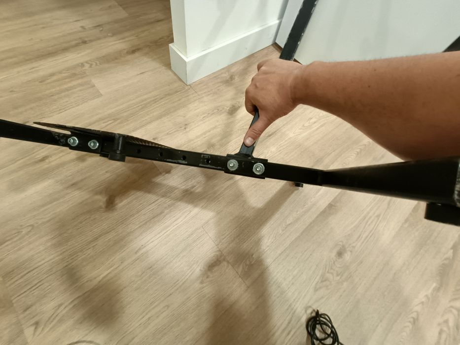 Suporte volante regulável