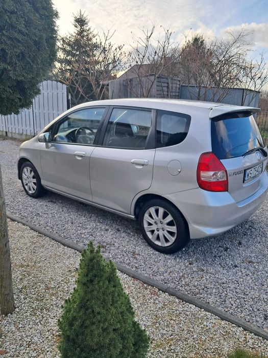 Nowa cena. Sportowa wersja Honda Jazz  II /Grudzień 2006 rok