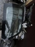 Стекло зад левое в крыло Киа карнивал 04год kia carnival