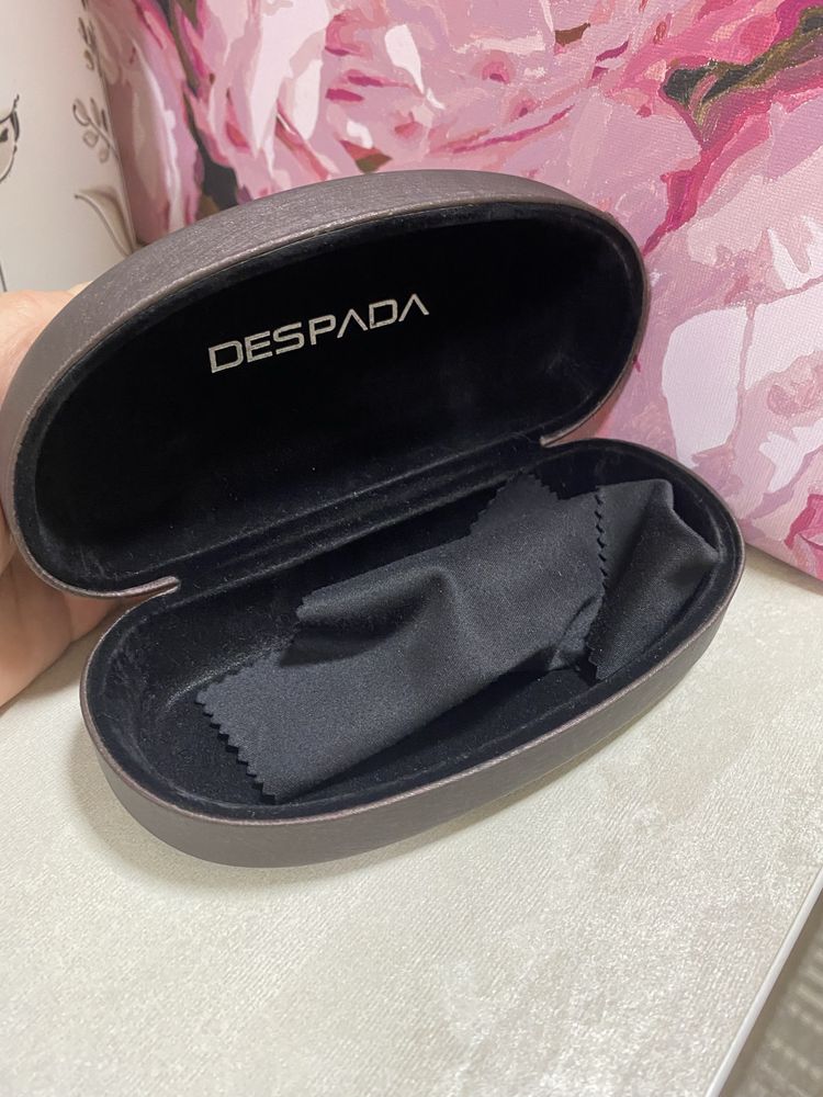 Футляр для окулярів Despada