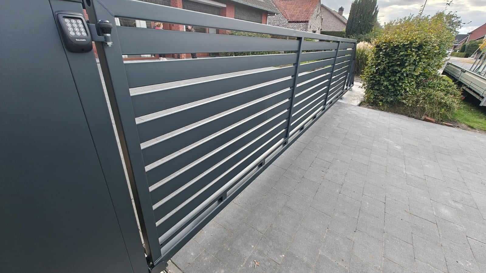 Brama przesuwna 4m x 1,12m profil poziomy 100x20 PRODUCENT