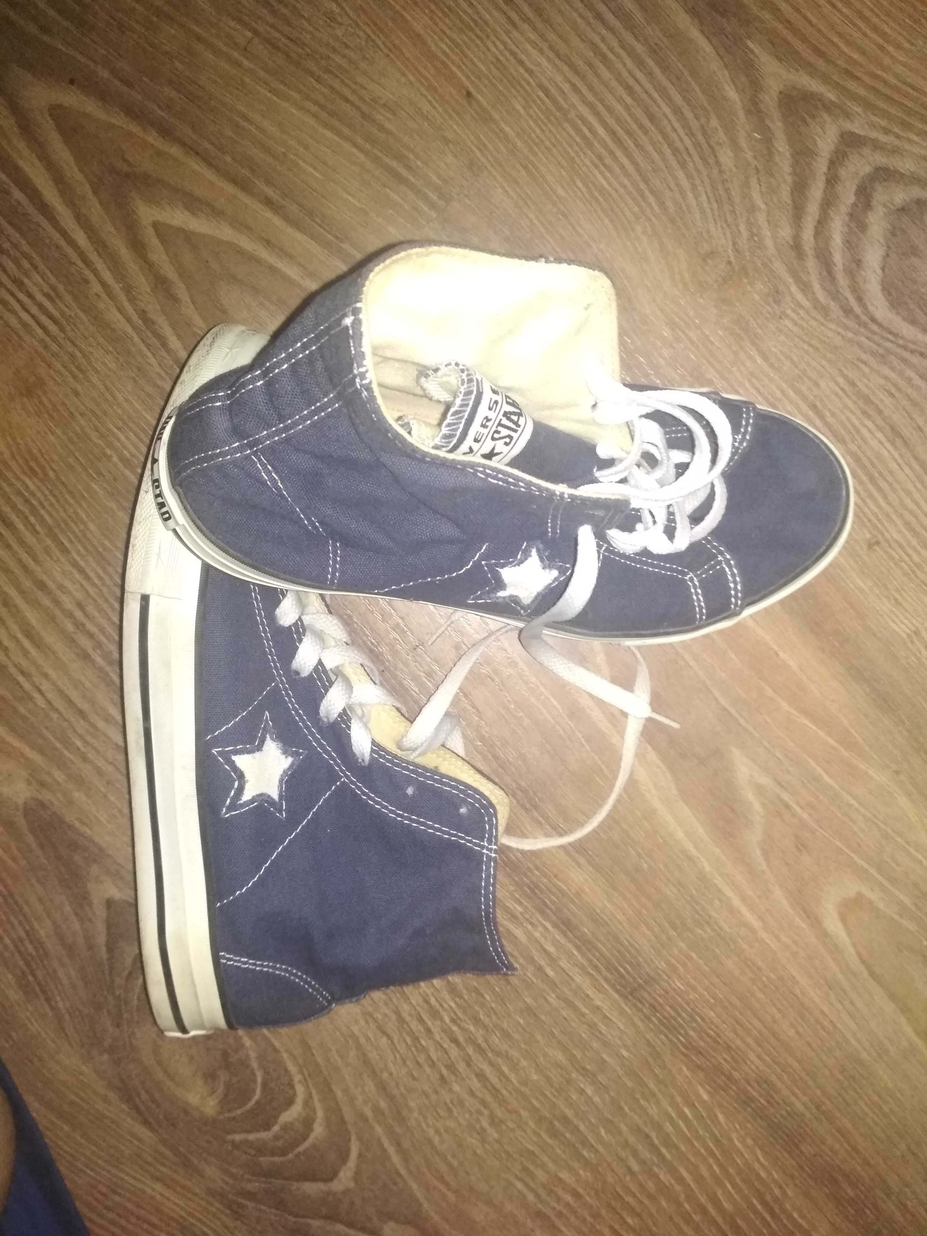 Кеды: Converse Star, Graceland, Vans, Victory