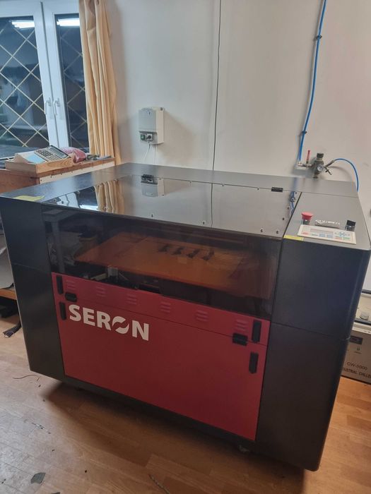 Idealny ploter laserowy Co2