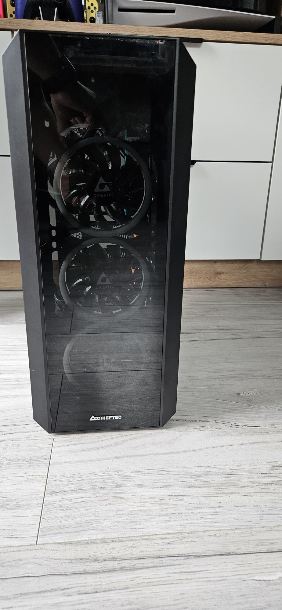 Komputer i7 4790k, GA-Z97X-SOC FORCE, SSD 128GB, 600W, MSI C240