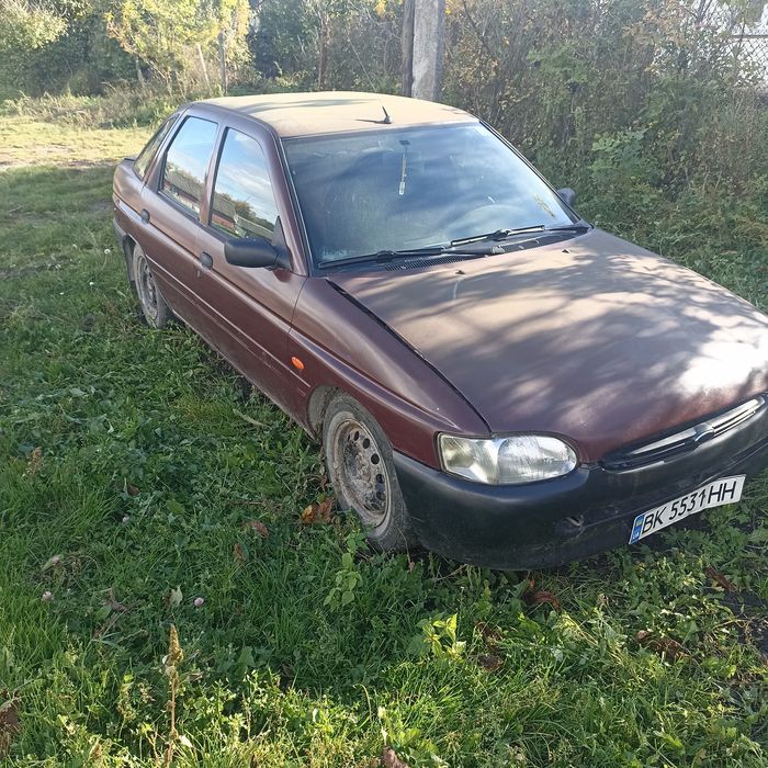 Продам Ford escort