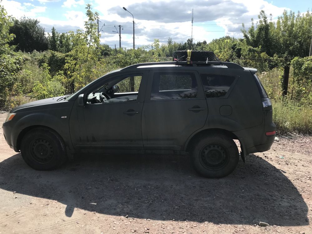 Outlander XL 2,0 DI-D МКПП