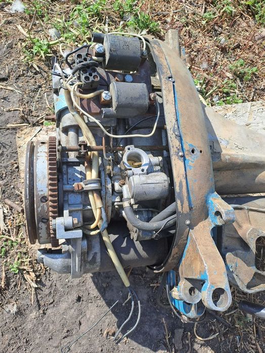 Разборка лодочный мотор Вихрь 25 сил